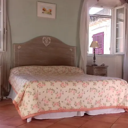 Bed and Breakfast L'avelan D'hote 3*
